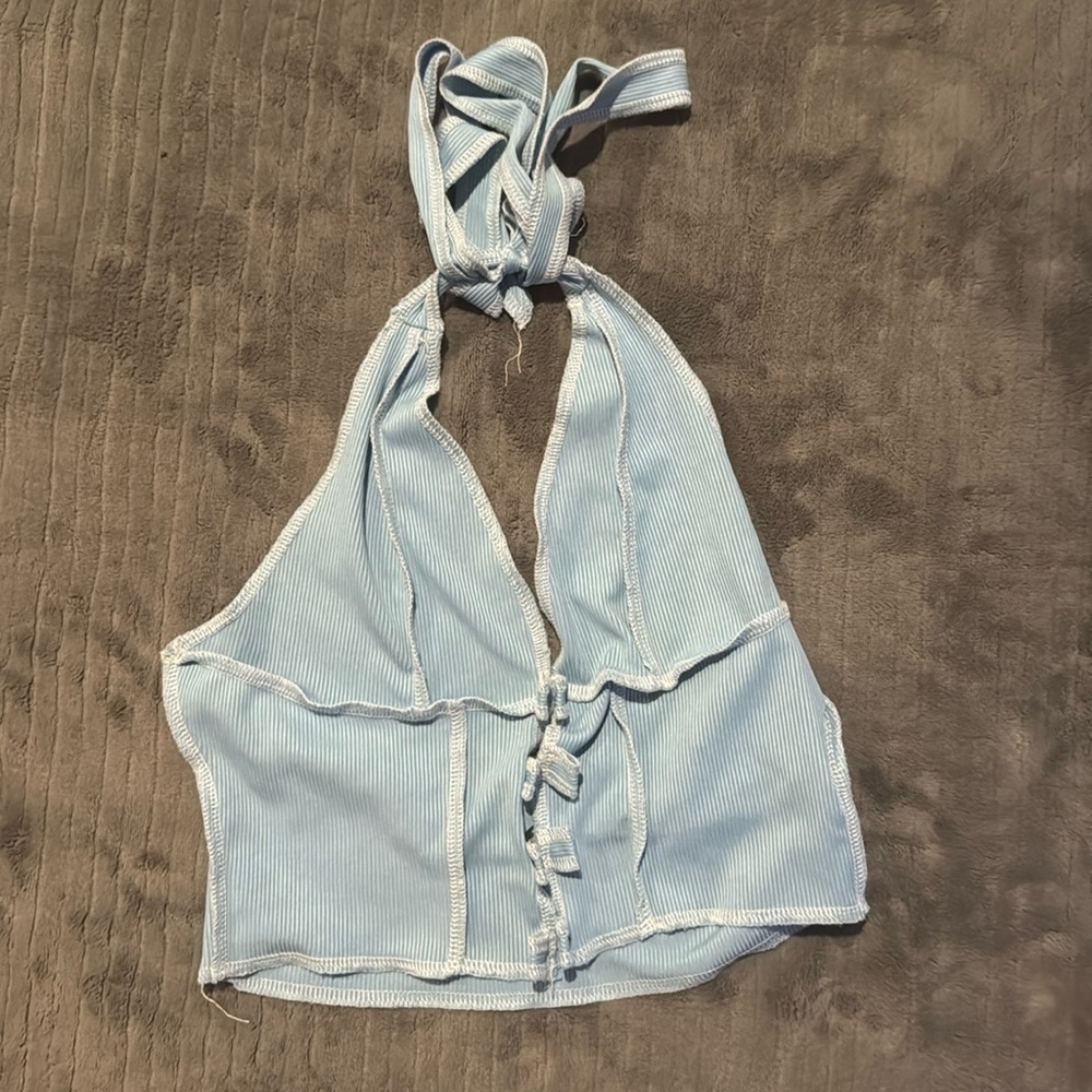 y2k light blue cropped shirt that connects in middle